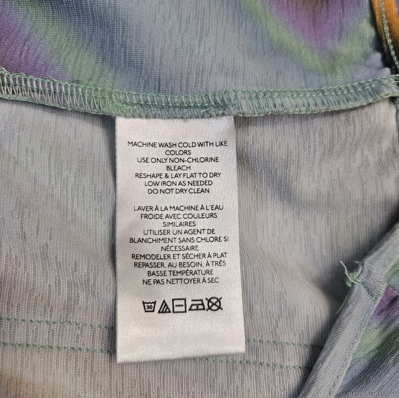 Urban Outfitters Boho Retro 90s Inspired Crop Halter Top Geometric Print Size L - Picture 5 of 9